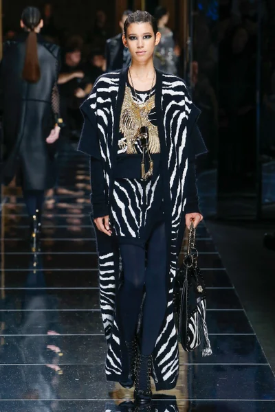Look 42